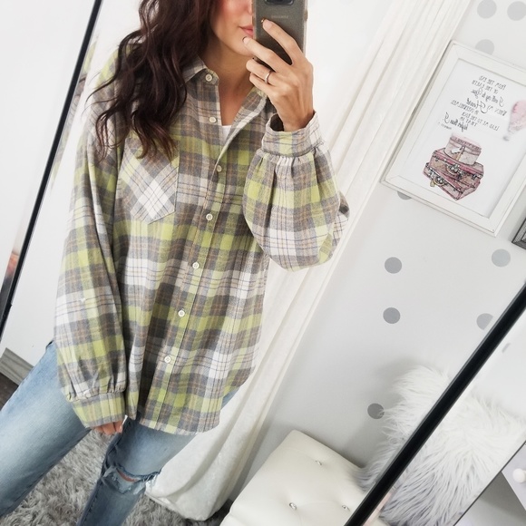 Last1️⃣ Best Fall Plaid Flannel Top Oversized Button Down Top - Picture 5 of 9